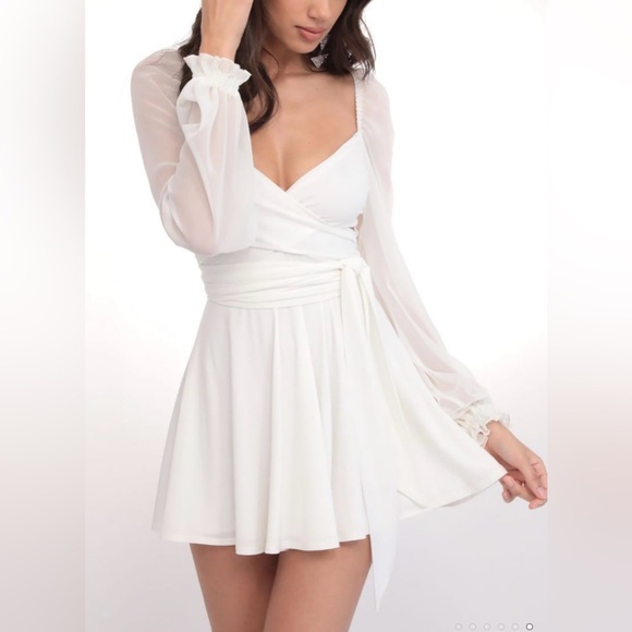 Lucy in the Sky White Mini Dress - Picture 1 of 13